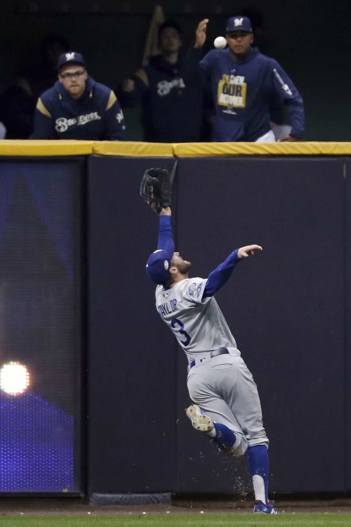 Dodgers 5, Brewers 1